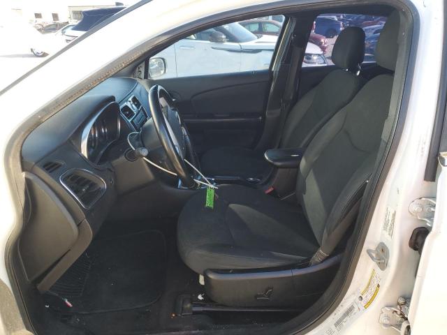 Photo 7 from auction – 2012 CHRYSLER 200 TOURIN with VIN 1C3CCBBB6CN117236
