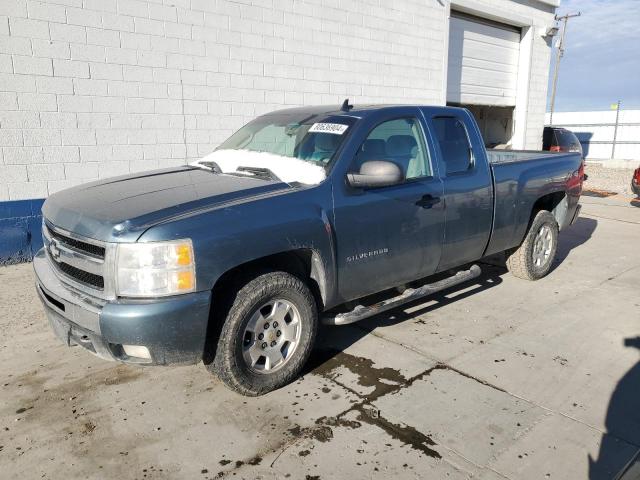 CHEVROLET SILVERADO 2011 with VIN 1GCRKSE30BZ438970 - Photo from auction