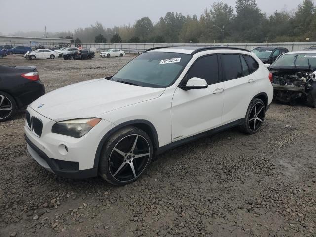 BMW X1 SDRIVE2 2013 with VIN WBAVM1C50DVW42053 - Photo from auction