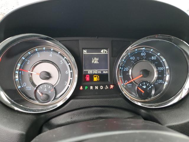 Photo 9 from auction – 2015 CHRYSLER TOWN & COU with VIN 2C4RC1BG2FR588903