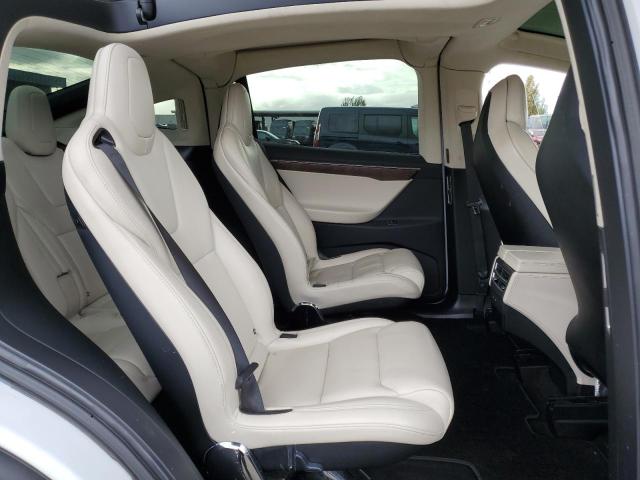 Photo 11 from auction – 2018 TESLA MODEL X with VIN 5YJXCBE24JF091028