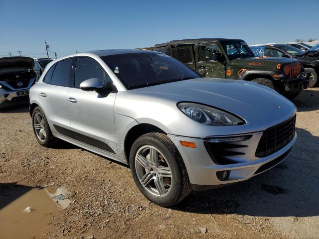 Photo 4 from auction – 2016 PORSCHE MACAN S with VIN WP1AB2A55GLB46776