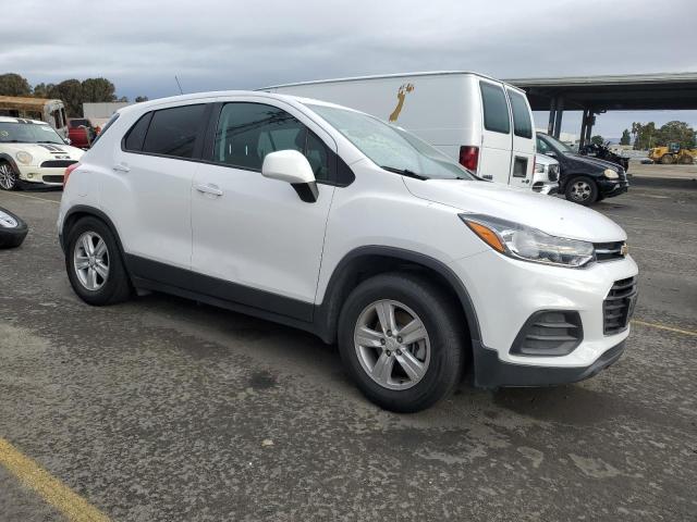 Photo 4 from auction – 2020 CHEVROLET TRAX LS with VIN 3GNCJKSB0LL303525