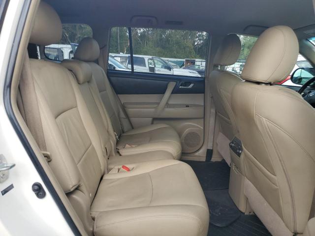 Photo 11 from auction – 2013 TOYOTA HIGHLANDER with VIN 5TDZK3EHXDS090701
