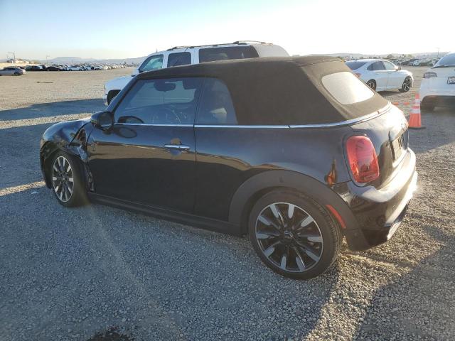 Photo 2 from auction – 2021 MINI COOPER S with VIN WMWWJ5C02M3M20151