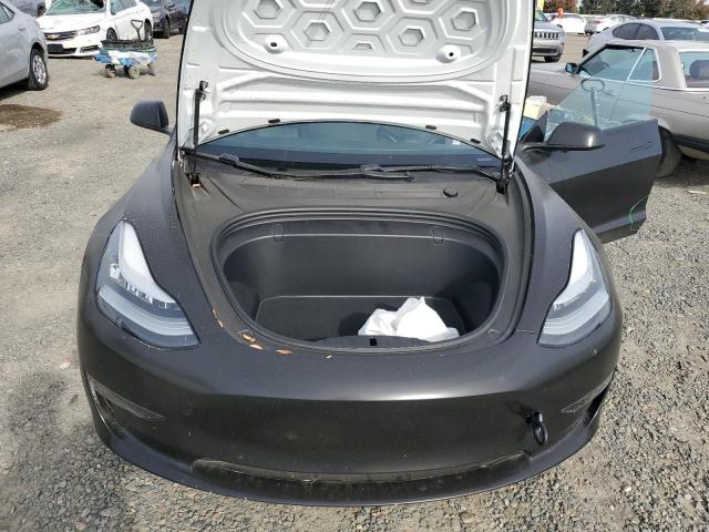Photo 11 from auction – 2018 TESLA MODEL 3 with VIN 5YJ3E1EA8JF153069