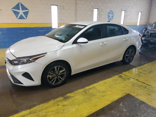 KIA FORTE LX 2023 with VIN 3KPF24AD2PE635817 - Photo from auction