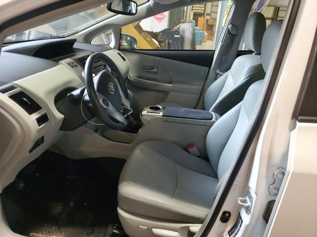 Photo 7 from auction – 2013 TOYOTA PRIUS V with VIN JTDZN3EU9D3242201
