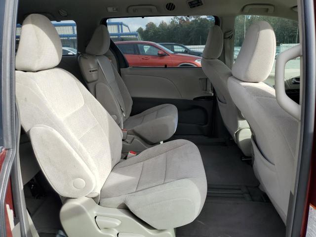Photo 11 from auction – 2015 TOYOTA SIENNA LE with VIN 5TDKK3DC7FS658980