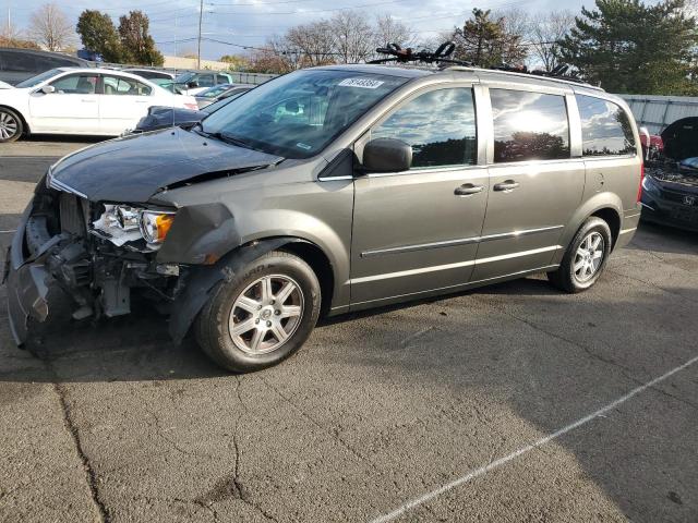 Photo 1 from auction – 2010 CHRYSLER TOWN & COU with VIN 2A4RR8D1XAR367987