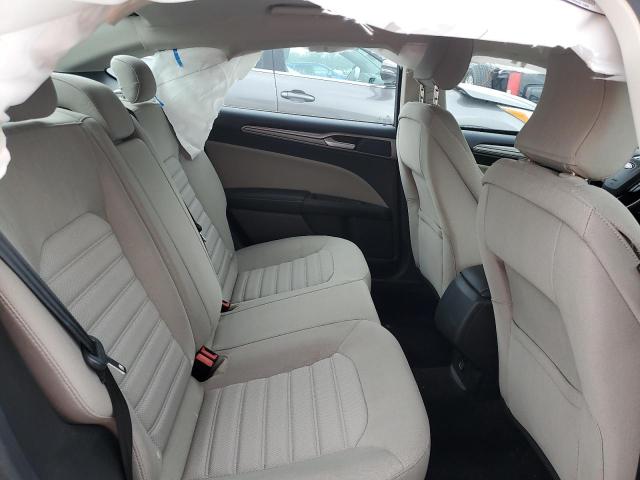 Photo 10 from auction – 2017 FORD FUSION S with VIN 3FA6P0G77HR195010