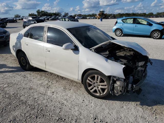 Photo 4 from auction – 2007 VOLKSWAGEN JETTA 2.5 with VIN 3VWJF71KX7M030364