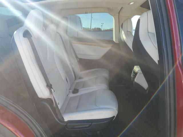 Photo 10 from auction – 2018 TESLA MODEL X with VIN 5YJXCAE21JF142026