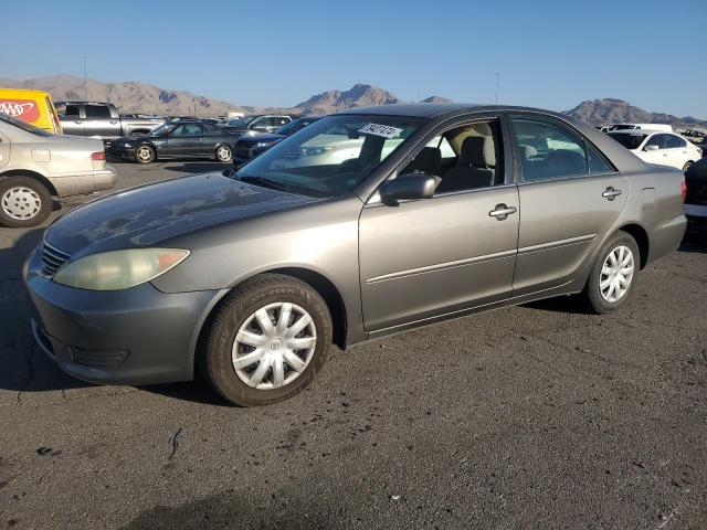 TOYOTA CAMRY LE 2005 with VIN 4T1BE32K05U992002 - Photo from auction
