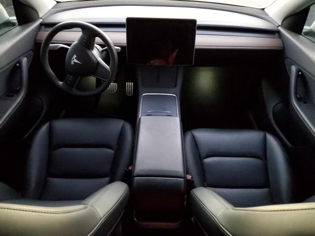 Снимка 8 от търг – 2022 TESLA MODEL Y с VIN 7SAYGDEF7NF491150