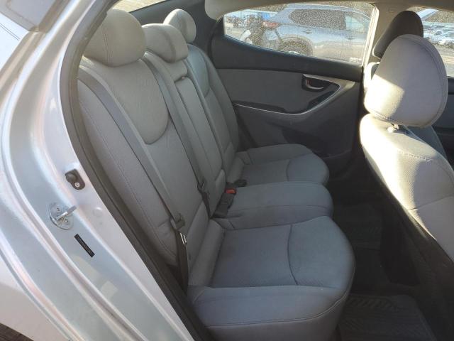 Photo 10 from auction – 2012 HYUNDAI ELANTRA GL with VIN 5NPDH4AE9CH073869