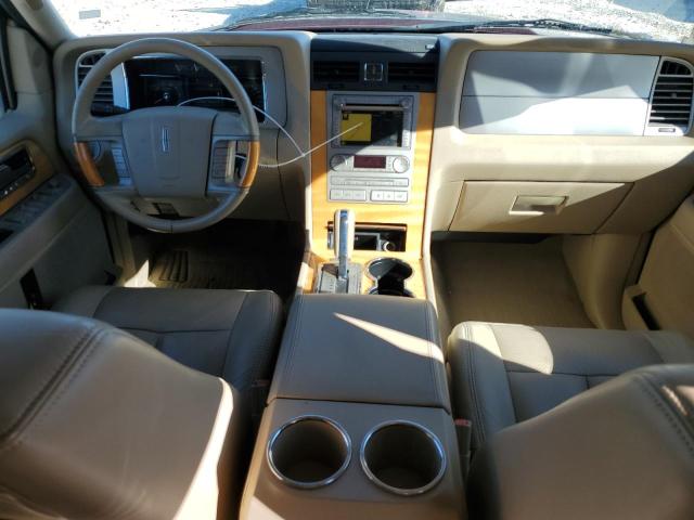 Photo 8 from auction – 2010 LINCOLN NAVIGATOR with VIN 5LMJJ2H50AEJ01369