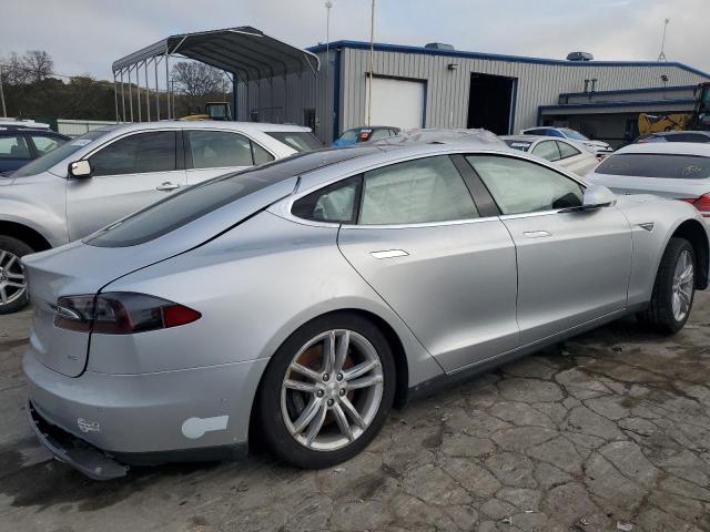 Photo 3 from auction – 2015 TESLA MODEL S 85 with VIN 5YJSA1H16FFP75910