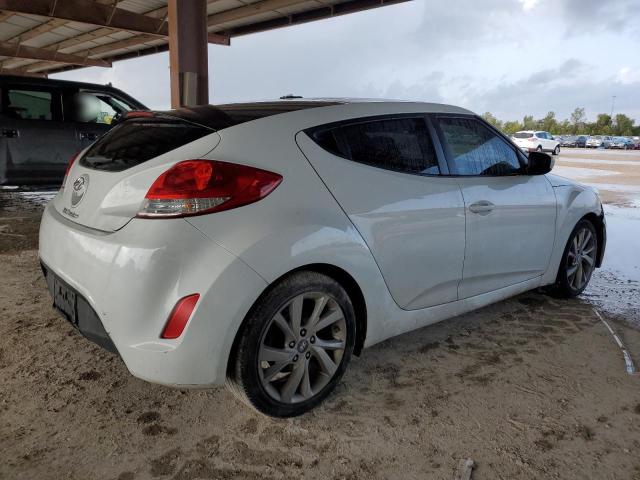 Photo 3 from auction – 2016 HYUNDAI VELOSTER with VIN KMHTC6AD7GU284637