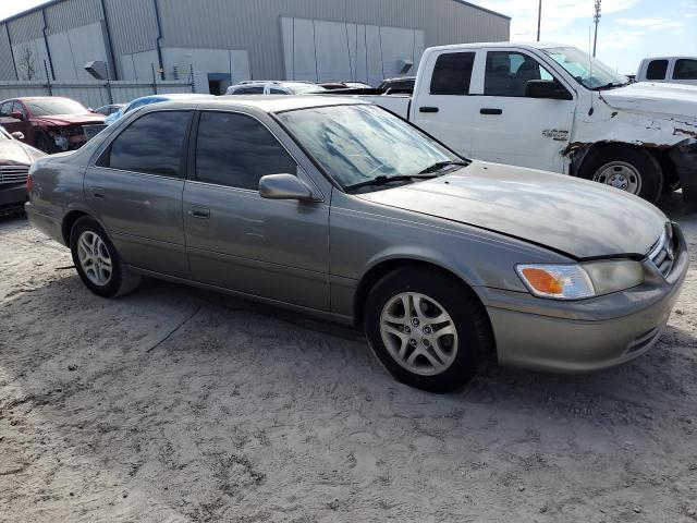 Photo 4 from auction – 2000 TOYOTA CAMRY CE with VIN 4T1BG28K0YU665339