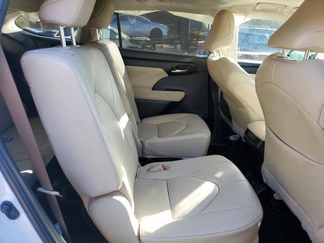 Photo 11 from auction – 2023 TOYOTA HIGHLANDER with VIN 5TDKDRAH9PS518122