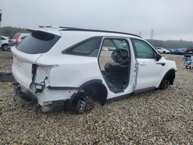 Photo 3 from auction – 2023 KIA SORENTO EX with VIN 5XYRH4LF1PG176499