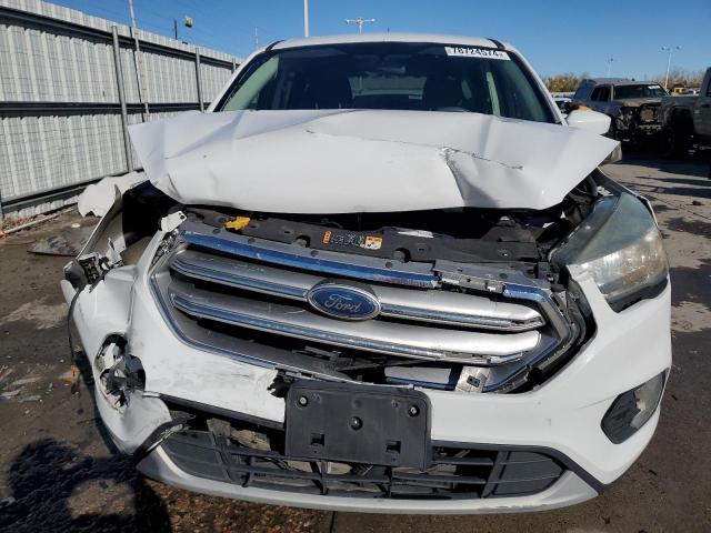 Photo 5 from auction – 2017 FORD ESCAPE SE with VIN 1FMCU9GD7HUD11181