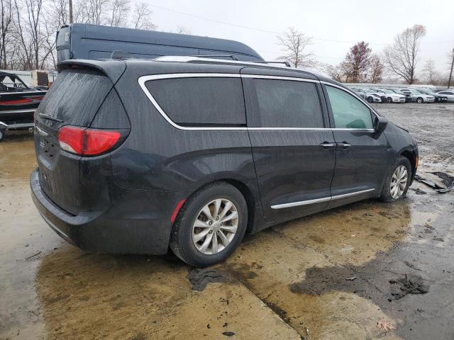 Photo 3 from auction – 2018 CHRYSLER PACIFICA T with VIN 2C4RC1BG2JR322712
