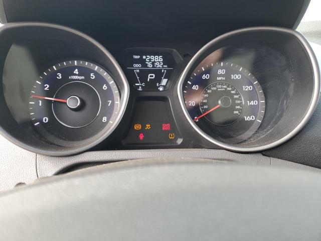 Photo 9 from auction – 2013 HYUNDAI ELANTRA GL with VIN 5NPDH4AE2DH381144