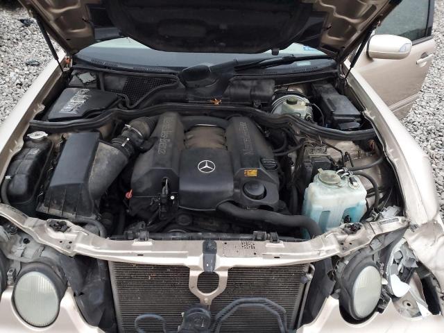 Photo 11 from auction – 2001 MERCEDES-BENZ E 320 with VIN WDBJF65J11B364035