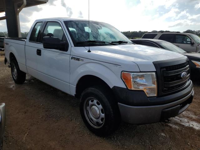 Photo 4 from auction – 2014 FORD F150 SUPER with VIN 1FTFX1EFXEFC49452
