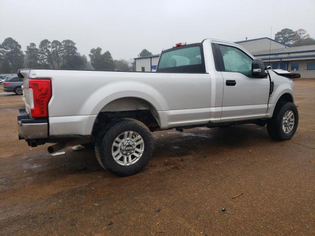 Photo 3 from auction – 2017 FORD F350 SUPER with VIN 1FTRF3B6XHEC96569