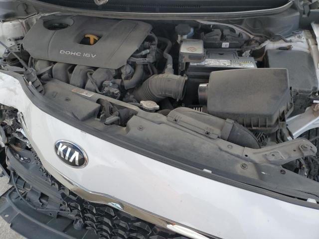 Photo 11 from auction – 2018 KIA FORTE LX with VIN 3KPFL4A76JE217842