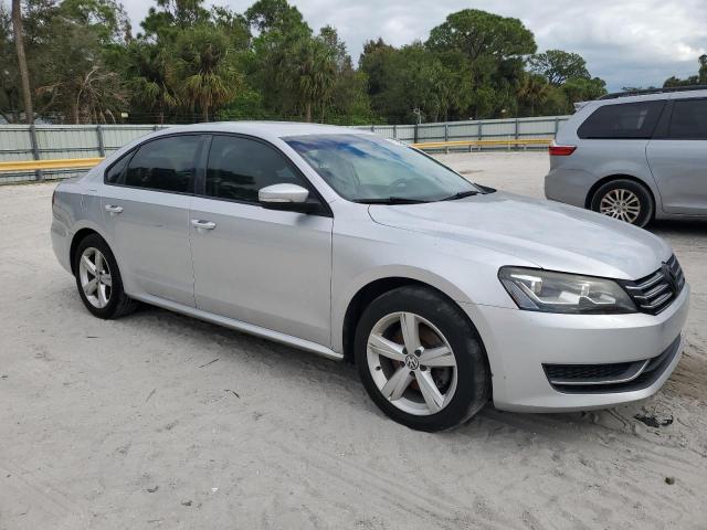 Photo 4 from auction – 2013 VOLKSWAGEN PASSAT with VIN 1VWAH7A30DC072560