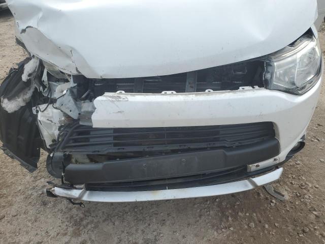 Photo 12 from auction – 2015 MITSUBISHI OUTLANDER with VIN JA4AZ3A38FZ001965
