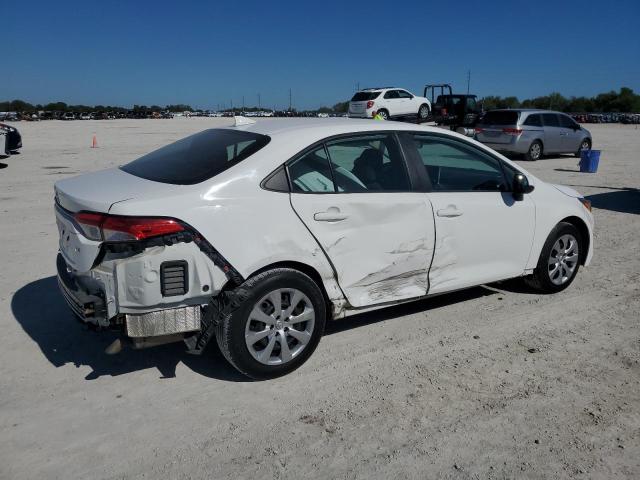 Photo 3 from auction – 2021 TOYOTA COROLLA LE with VIN 5YFEPMAE4MP166066