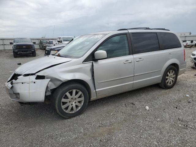 CHRYSLER TOWN & COU 2008 with VIN 2A8HR54P68R730714 - Photo from auction