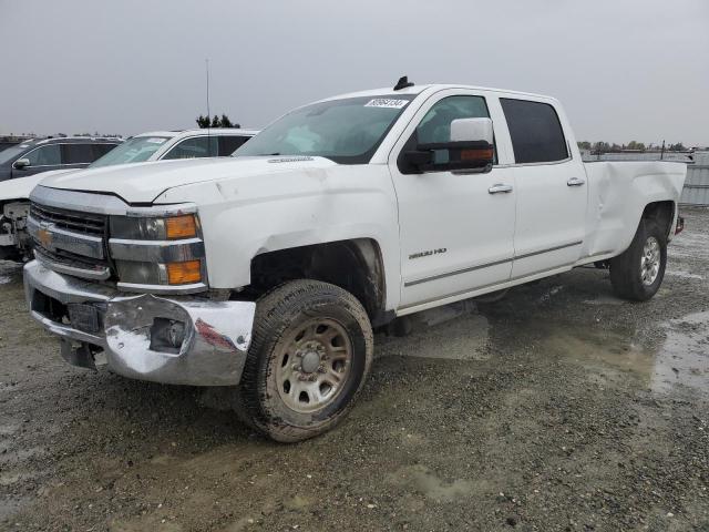 CHEVROLET SILVERADO 2015 with VIN 1GC4K0E87FF594828 - Photo from auction