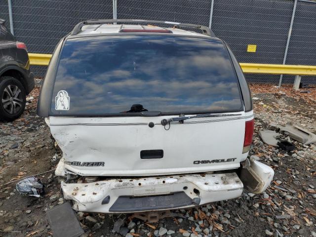 Photo 6 from auction – 2001 CHEVROLET BLAZER with VIN 1GNCS13W612198738