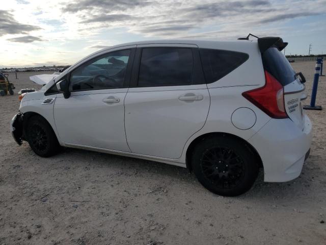 Снимка 2 от търг – 2017 NISSAN VERSA NOTE с VIN 3N1CE2CP1HL366148