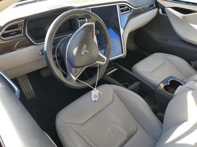 Photo 8 from auction – 2015 TESLA MODEL S with VIN 5YJSA1E27FF109393