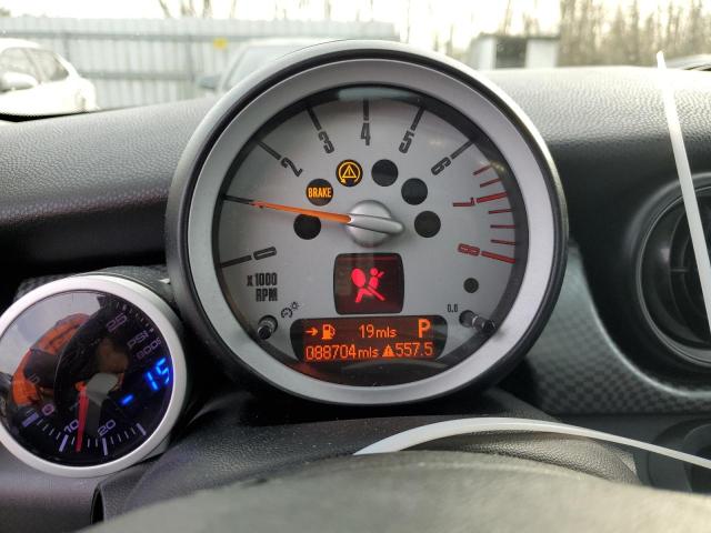 Photo 9 from auction – 2009 MINI COOPER S C with VIN WMWMM33559TP93352