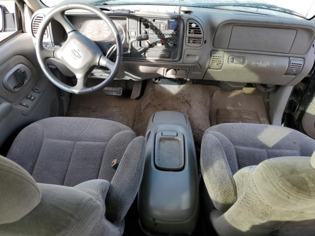 Photo 8 from auction – 1998 CHEVROLET SILVERADO with VIN 2GCEC19RXW1140316