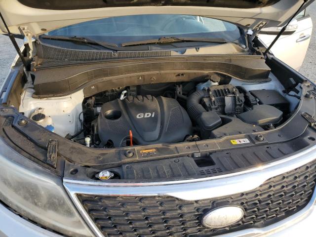 Photo 12 from auction – 2014 KIA SORENTO LX with VIN 5XYKT3A65EG451981