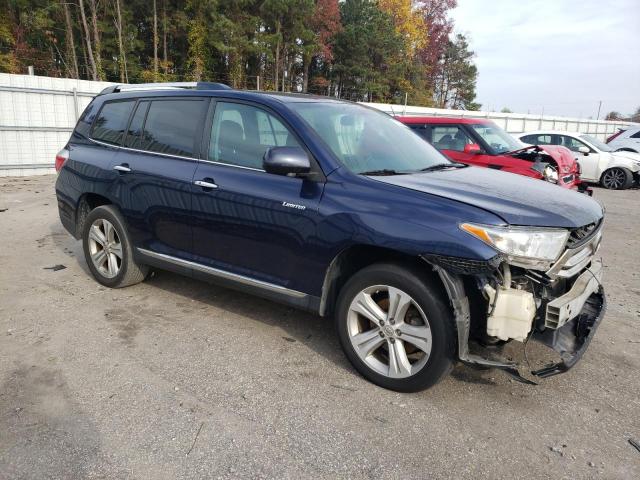 Photo 4 from auction – 2013 TOYOTA HIGHLANDER with VIN 5TDDK3EH1DS247185