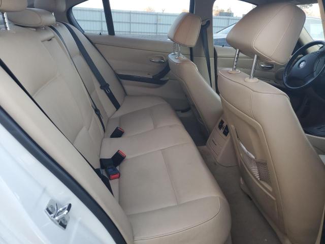 Photo 10 from auction – 2008 BMW 328 XI with VIN WBAVC93598K041295