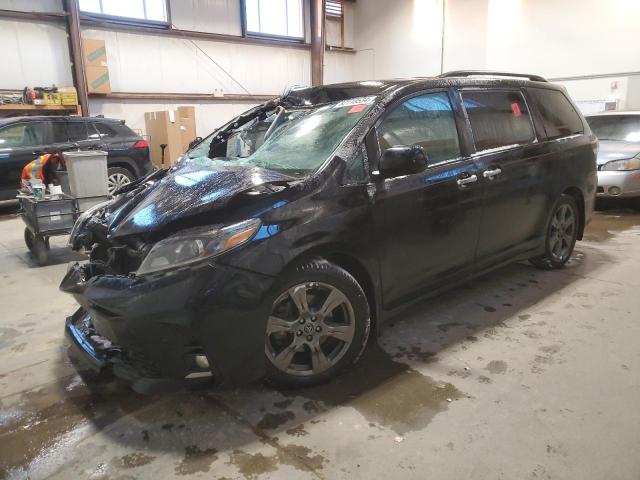 TOYOTA SIENNA SE 2018 with VIN 5TDXZ3DC9JS951600 - Photo from auction