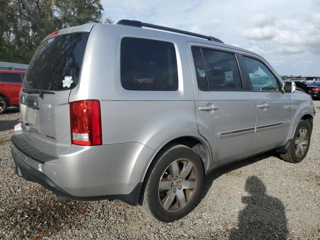 Снимка 3 от търг – 2012 HONDA PILOT TOUR с VIN 5FNYF3H90CB016193