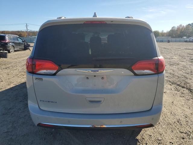 Photo 6 from auction – 2017 CHRYSLER PACIFICA T with VIN 2C4RC1EG9HR796260