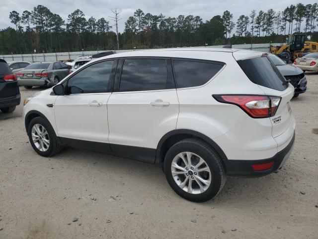 Photo 2 from auction – 2017 FORD ESCAPE SE with VIN 1FMCU9GD3HUA76715